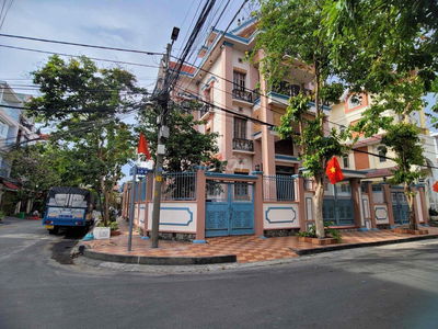 Bán gấp biệt thự siêu vip khu bộ công an 42 tỷ /500m2
