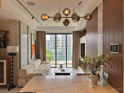 Căn 3PN cuối cùng giá 9,255 tỷ, view hồ bơi, TT giãn 3 năm Diamond Centery. Liên hệ xem thực tế