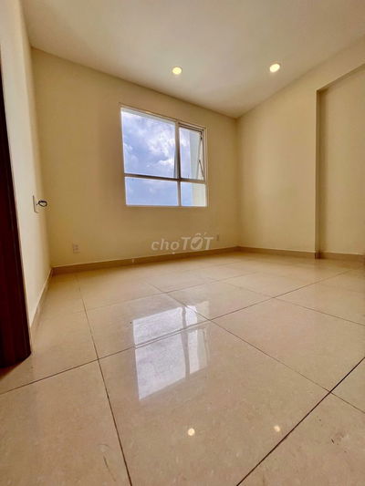 Cần tiền bán nhanh Căn hộ 2 Phòng ngủ Dreamhome. lH Xem nhà thực tế.