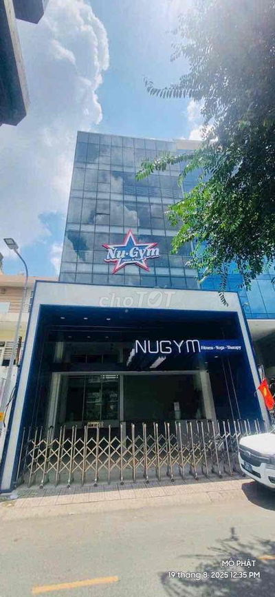 Toà nhà cho thuê Q3 10x24m 6 lầu Quận 3