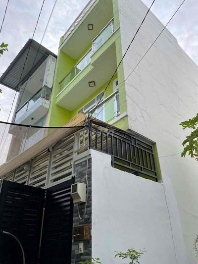CHO THUÊ NHÀ ĐỐI DIỆN VẠN PHÚC,3PN,3WC SẴN MÁY LẠNH,NHÀ CÒN MỚI