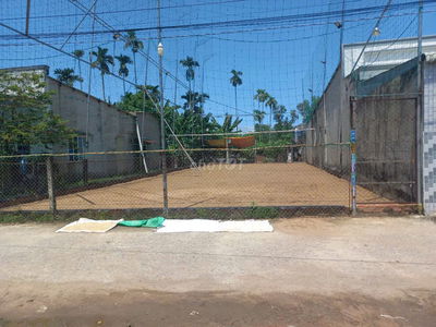 ĐẤT NGỘP GIÁ RẺ, NGAY CHỢ VIỆT KIỀU, 6M X 30M, SỔ HỒNG, GIÁ 475 TRIỆU.