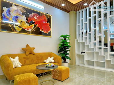 🌼 Chuẩn bị đi nước ngoài bán nhà Hoàng Văn Thụ - Tân Bình / 67,3m² / Giá 2 Tỷ 550
