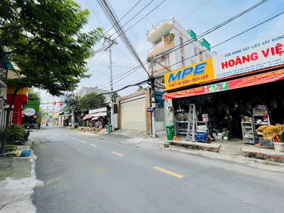 Bán nhà mặt tiền đường số 8 trường thọ