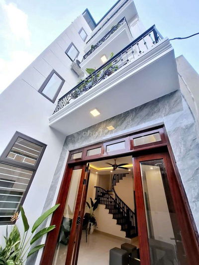 HƠN 7 TỶ NHÀ ĐẸP 6 TẦNG 46M² THẠCH BÀN - LÔ GÓC - Ô TÔ ĐỖ GẦN