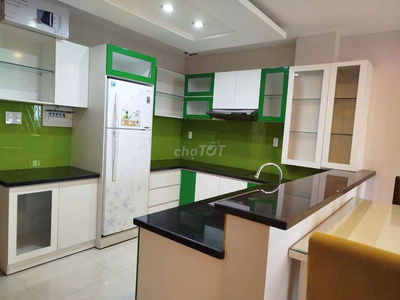 Cho thuê căn hộ Gold Star Bình Dương, Ngã 6 thủ dầu một
