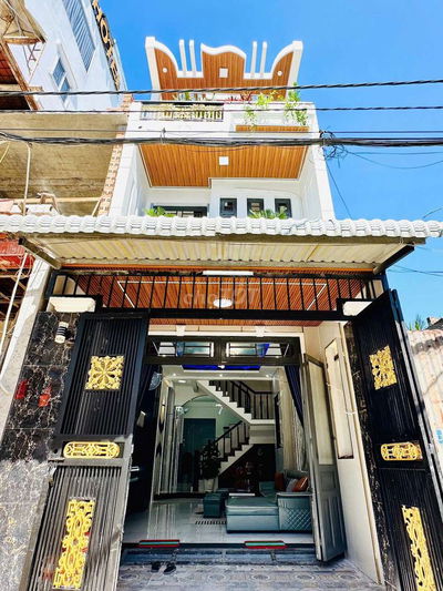 Nhà Đẹp Phun Nội Thất. Nguyễn Ảnh Thủ .Q12. Tphcm