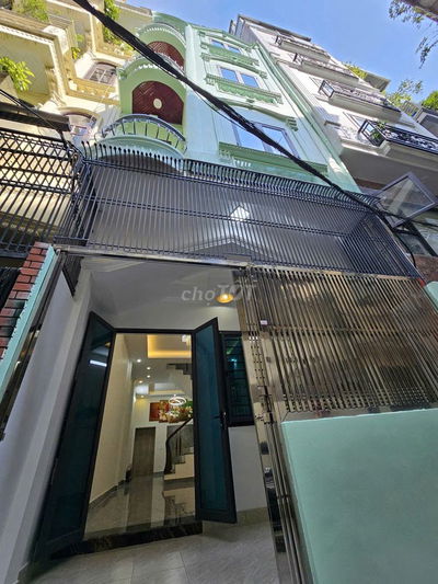 Nhà đẹp 60m2 Tô Vĩnh Diện, Thanh Xuân - tiện nghi, an ninh tốt.