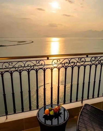 Cần bán căn hộ Golden Bay Studio View Phố