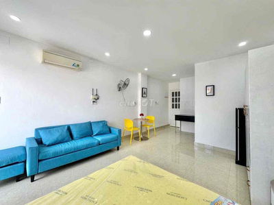 🏡 Cho thuê phòng 40m2 cửa sổ lớn, full nội thất đường Nguyễn Công Hoan