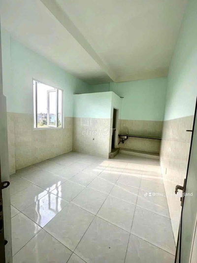 phòng trọ sinh viên chợ đầu mối bình điền nguyễn văn linh Q8