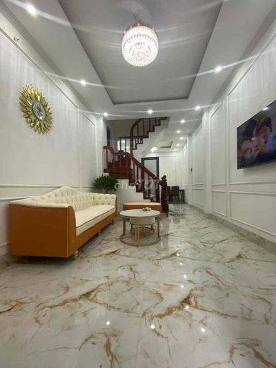 Cực Phẩm Ba Đình 40m2 - 5 Tầng - Gần Phố - Tiện Ích - Giá Chào 8,9 Tỷ