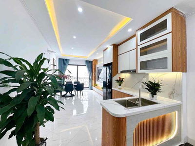 bán nhà phố Giải Phóng ,32m2x4,5 tầng tổng 3PN nhà đẹp ở ngay!!