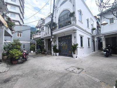 🏡 CHỈ 6.3 TỶ TL , 51M, HXH 6M, BÁN NHÀ NGUYÊN HỒNG, PHƯỜNG 1, GÒ VẤP.