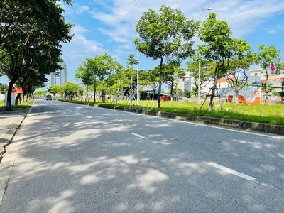 Bán đất đẹp Nguyễn Tất Thành Nối dài, 120m2, Cách Biển Xuân Thiều 600m
