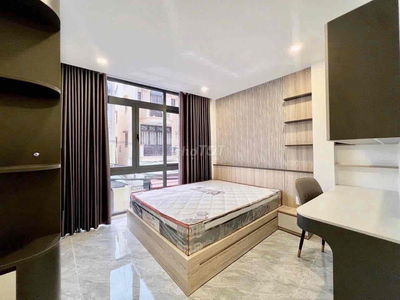 căn hộ dịch vụ 1pn ban công full nt ngay trung tâm q7 gần lottemart