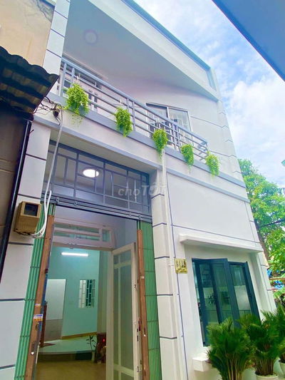 Bán nhà 2PN , Ngay Chợ 339 Phước Long B , Quận 9