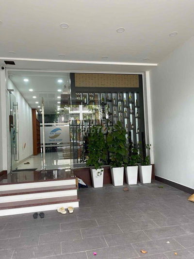 Cho thuê Nhà 5x18 Trệt 2 Lầu ST 4PN đường Bùi Văn Ba Q7 làm VP hoặc ở