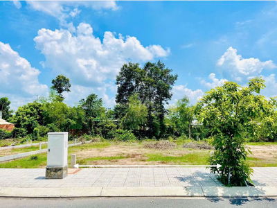 đất 475Tr mt nhựa 6m, 180m2 full Thổ, gần bv Xuyên Á, Tân Phú Trung