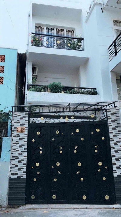 Nhà nguyên căn mới - đẹp, tại Phú Nhuận