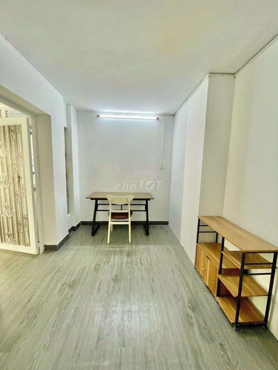 PHÒNG TÁCH BẾP- GẦN ĐH VHU- 4TR5