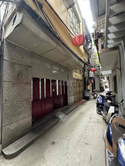 Cực hiếm! Lệnh cư, mặt ngõ thông, gần phố, gần ô tô, ở sướng