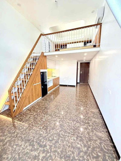 CHO THUÊ DUPLEX GÁC CAO BAN CÔNG NGAY QUẬN 10