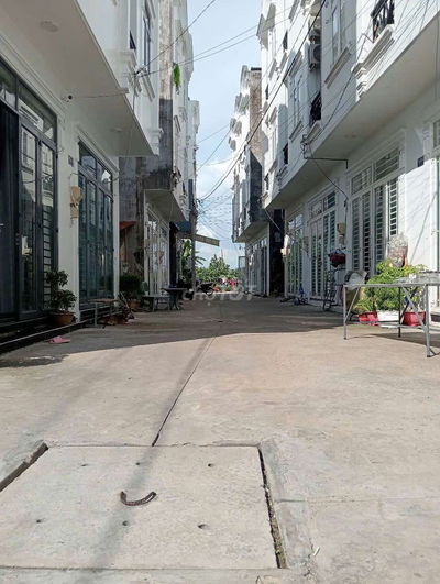 Nhà mới 3 tầng cho thuê 4 triệu/tháng , cầu ông huyện Bình Mỹ
