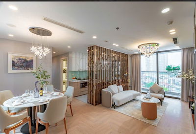Bán căn hộ chung cư 25 Lạc Trung, diện tích 116m2, 3 ngủ, 2wc