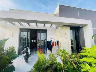 nhà Đẹp độc lạ gần chợ Bà điểm, Hóc Môn giá 1 Tỷ 280, còn bớt lộc