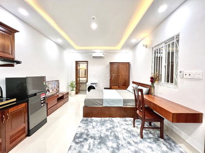 CĂN HỘ RỘNG 45M2 1 PHÒNG NGỦ RIÊNG NGAY COOPMART, BỜ KÈ RƯỜNG SA Q3