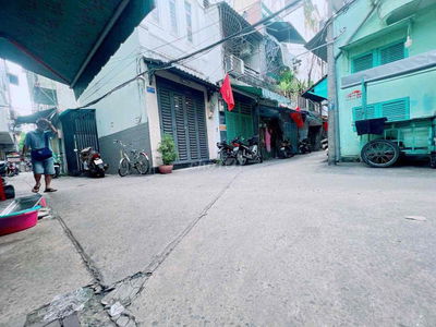 Nhà Ngõ Hẻm, 89,1m2 diện tích sàn, Hoàng Diệu Quận 4