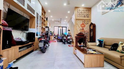 SIÊU RẺ NHÀ 03 TẦNG ĐƯỜNG 10M5 LỀ 4,5M NGUYỄN CÔNG TRỨ GIÁ CHỈ 11,5 TỶ