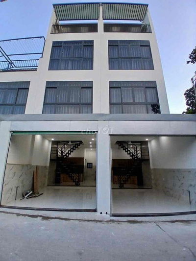 Bán Gấp Cập Nhà 2 lầu đang cho Thuê 14tr/tháng gần thu phí Suối Giữa