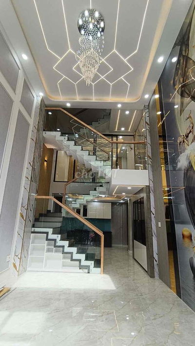 Bán Nhà Mới Bình Tân 5 Tầng Nở Hậu 8m Giá 6Tỷ9