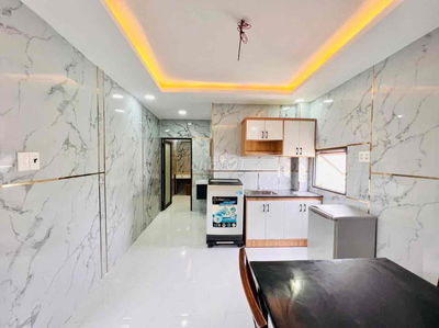 Cho thuê Căn hộ 1PN tách bếp,ban công thoáng,giá tốt ở ngã tư Thủ Đức