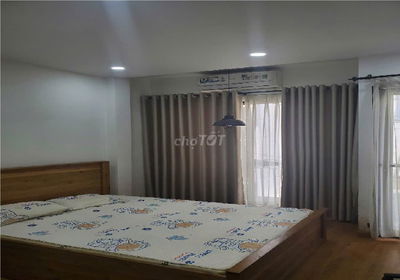 Nhà 1 trệt 2 lầu hẻm xe hơi Mạc Định Chi (Gần Công Viên Lê Văn Tám),Q1