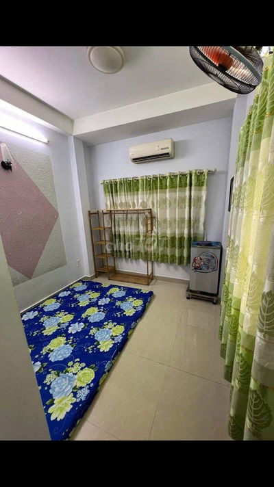 Phòng trọ có Ban công, ở tầng 2-3
