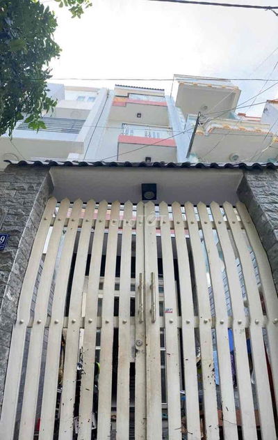 cho nữ thuê phòng, Q Bình Thạnh, giáp Q1