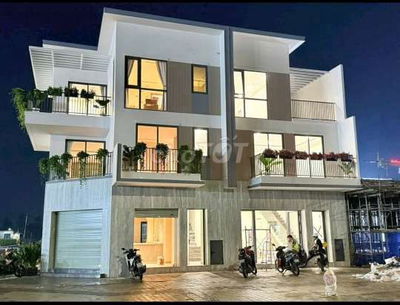 Trả góp 15 tr mỗi tháng sở hữu nhà mặt tiền đường kinh doanh