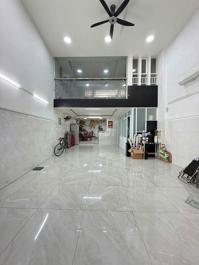 Nhà mặt tiền Sơn kỳ, 4 tầng , ngang đẹp 5.5m, diện tích sử dụng 309,2m