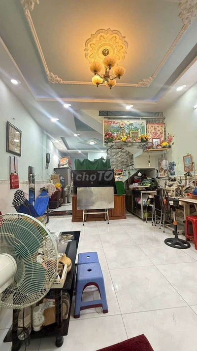 BÁN NHÀ QUẬN 12, NHÀ ĐẸP VUÔNG VỨC 4×12M, 1 TRỆT, 1 LẦU. GIÁ 2 TỶ 850