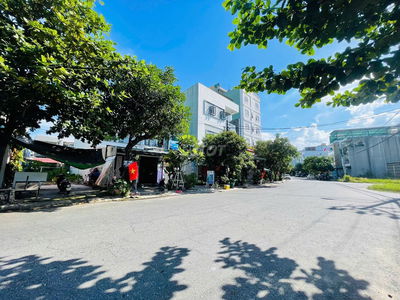 (***) ĐẤT 2 MẶT TIỀN TRƯỚC SAU ĐƯỜNG 10,5M VỈA HÈ 4,5M-LIÊN CHIỂU