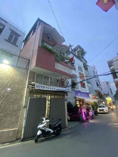 Ban nhà MT Phú nhuận 3 tầng 4 x5 .3pn 3tolet sổ đẹp giá 5ty2