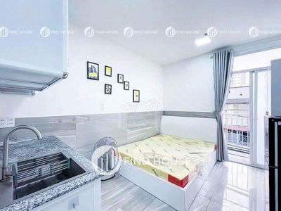 Căn Hộ Studio Đầy Full Thất Trung Tâm Q7