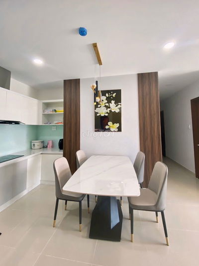 Căn hộ 75m2 2pn 2wc nhà trống giá 9tr, 3pn 2wc 9,5tr. 56m2 giá 7,5tr