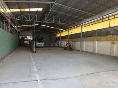 Q7. Cho thuê kho đường huỳnh tấn phát .hẻm xe tải