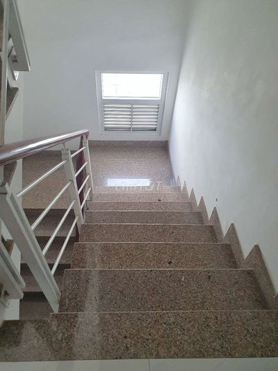 Phòng trọ huỳnh văn bánh 20m2