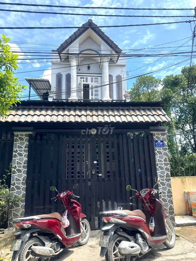 NHÀ ĐẸP MẶT TIỀN THỚI TỨ 1, THỚI TAM THÔN, HÓC MÔN, 5X16M, 3,95TỶ TL