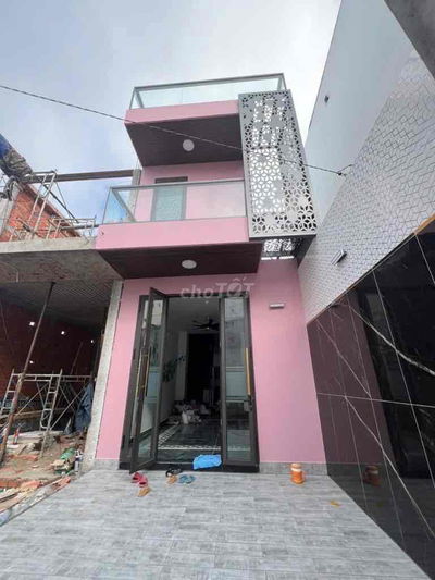 Nhà mới xây Mã Lò 101m2